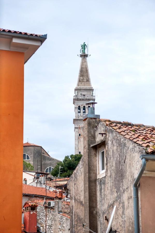 The Yellow House Apartments Rovinj Buitenkant foto