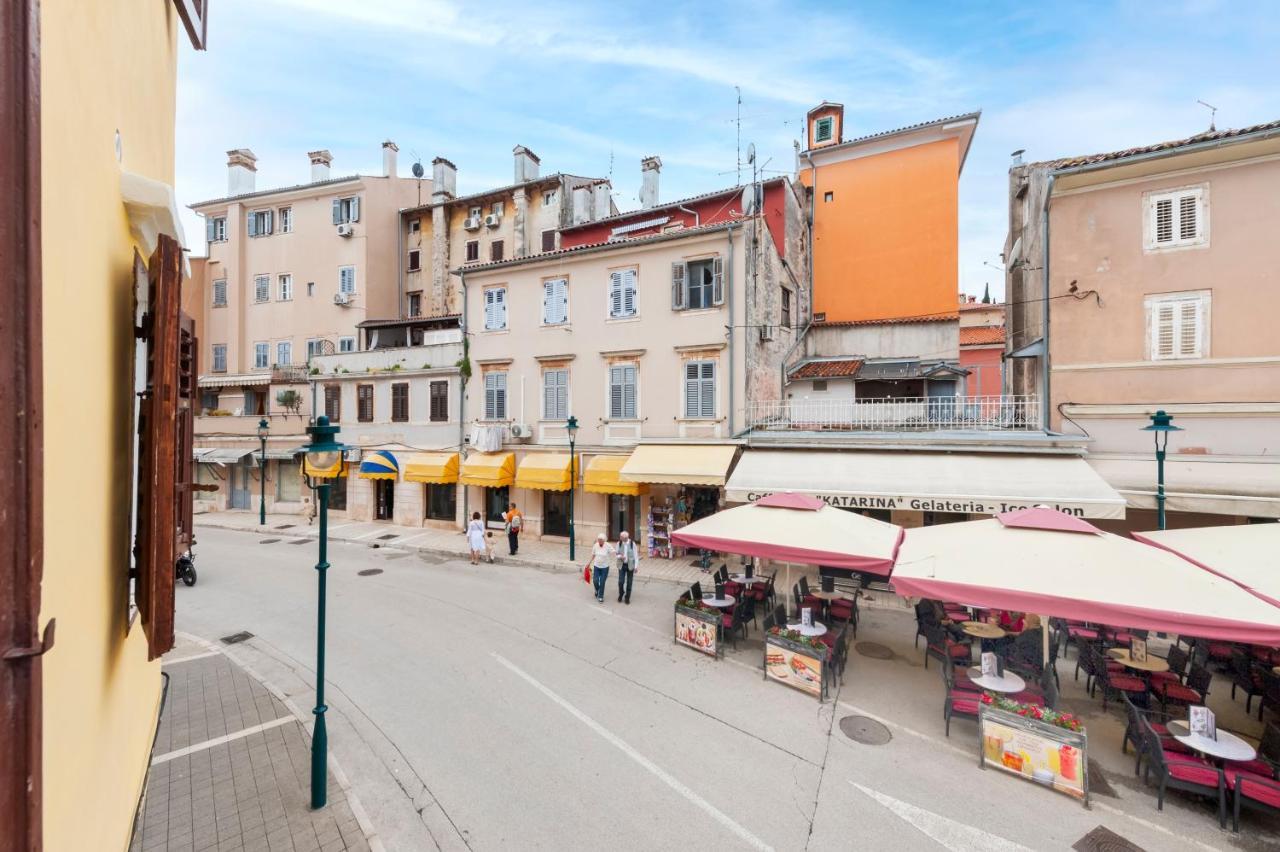 The Yellow House Apartments Rovinj Buitenkant foto